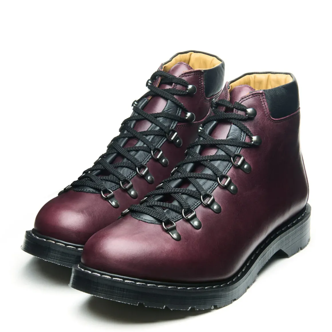 Shop Burgundy Gaucho Urban Hiker Women Hiker Boots|Logger Boots