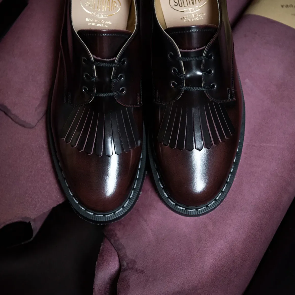 Cheap Burgundy Rub-Off Gibson Shoe & Shoe Kiltie Bundles|Logger Boots